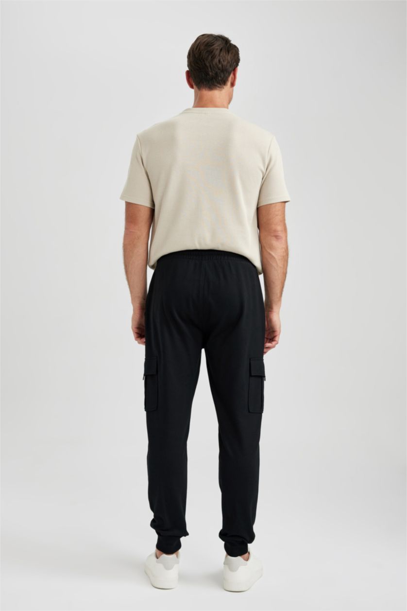 HOMME Noir Coupe Régulière