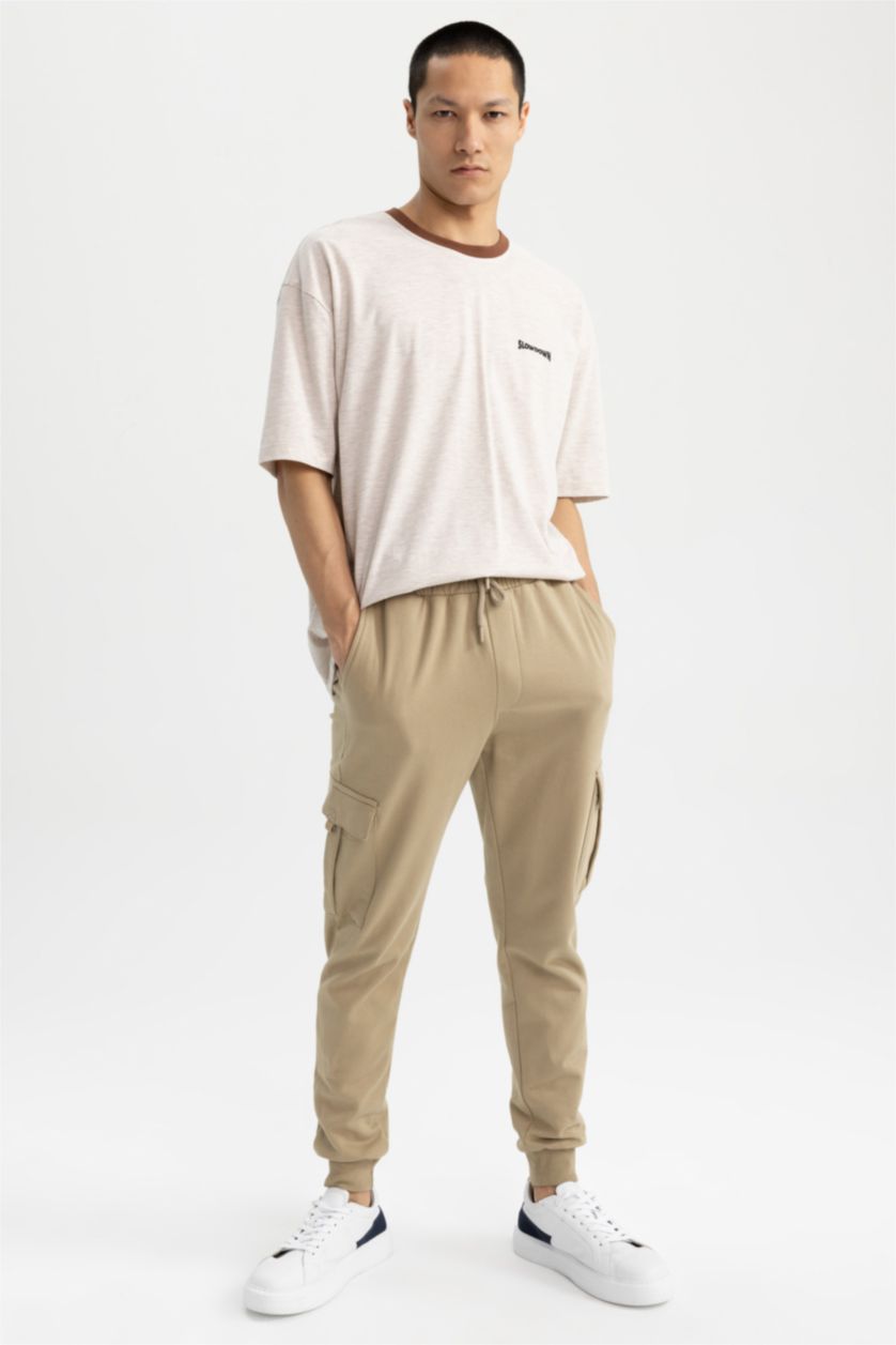 MAN Vison Regular Fit Trousers