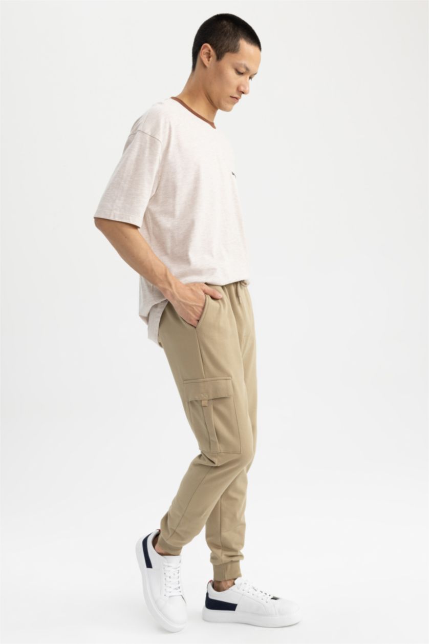 MAN Vison Regular Fit Trousers