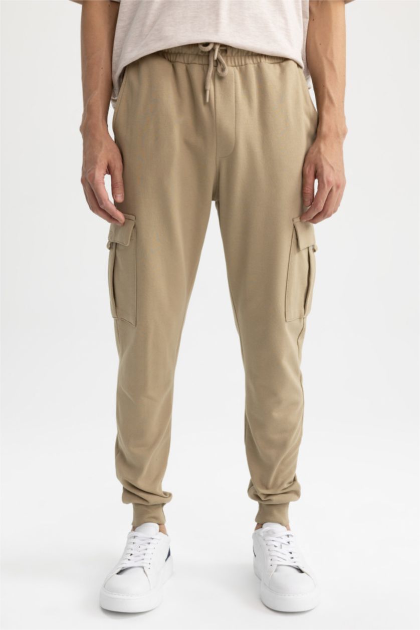 MAN Vison Regular Fit Trousers