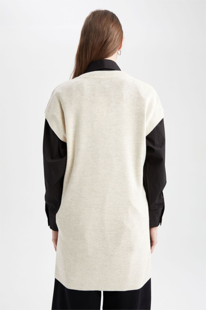 نساء بيج فاتح فيست قصة عادية بياقة V