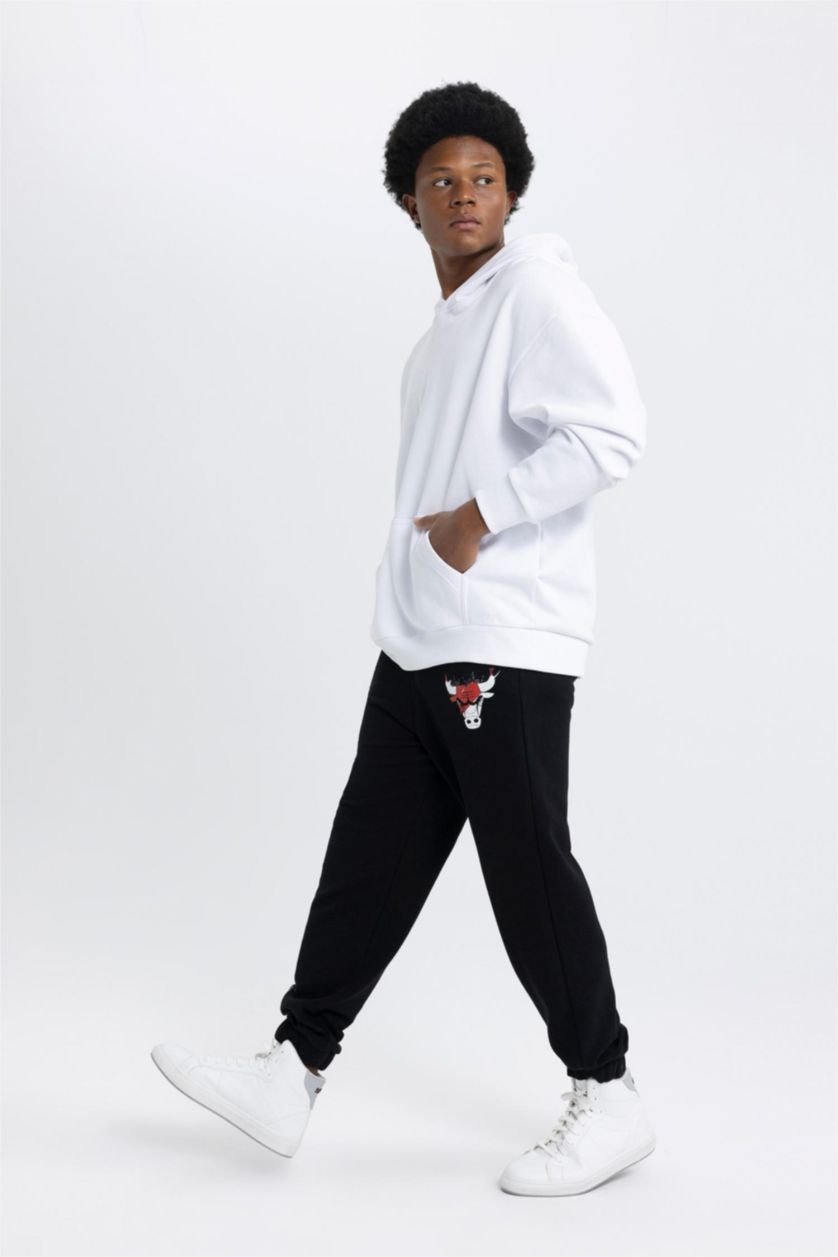 MAN Black DeFactoFit NBA Chicago Bulls Oversize Fit Jogger Sweatpants