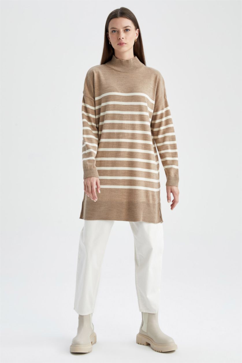 FEMME Beige Tunique Coupe Régulière Col montant