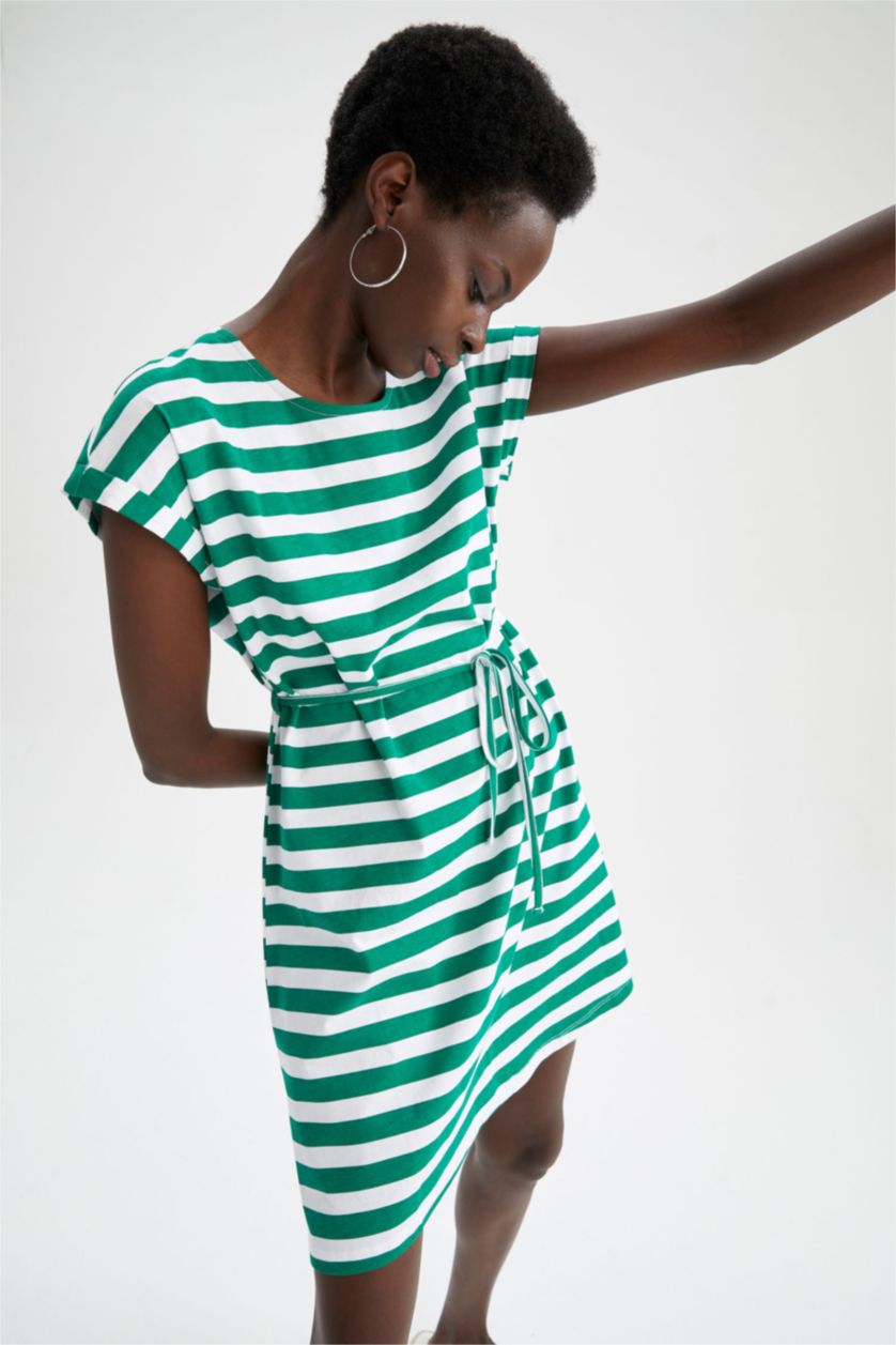 نساء أخضر فستان صيفي قصير مخطط بخصر التعادل