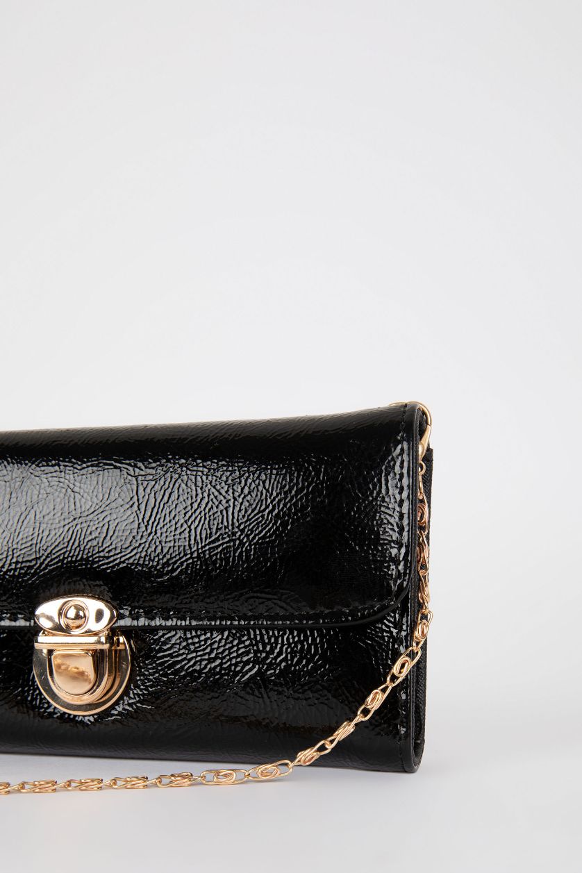 Kadın Siyah Kadın Zincir Askılı Suni Deri Cüzdan