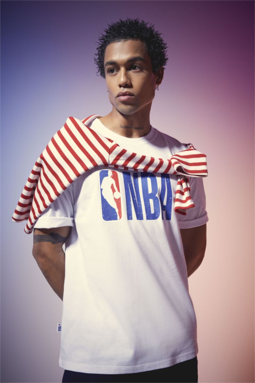 MAN White DeFactoFit NBA Wordmark Regular Fit Crew Neck T-Shirt