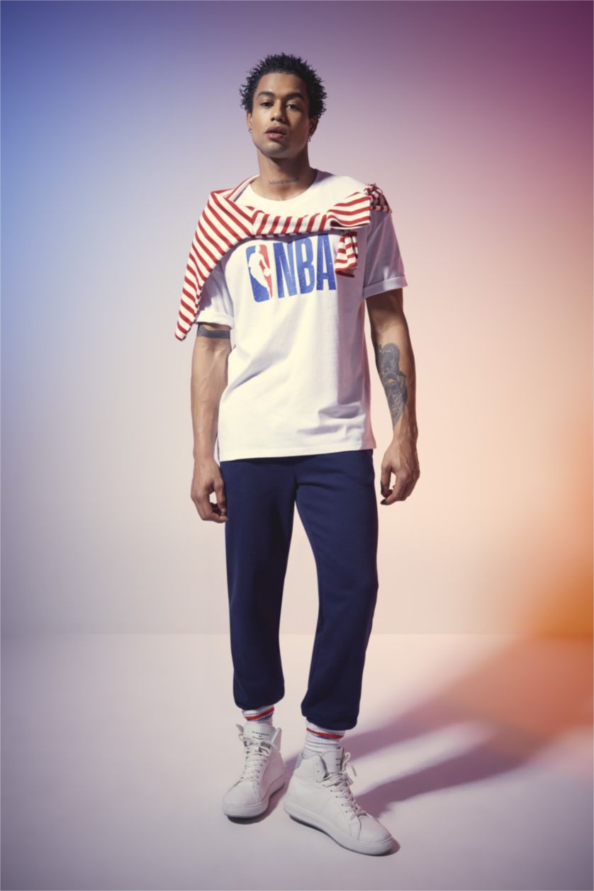 MAN White DeFactoFit NBA Wordmark Regular Fit Crew Neck T-Shirt