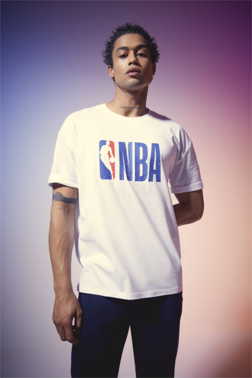 MAN White DeFactoFit NBA Wordmark Regular Fit Crew Neck T-Shirt