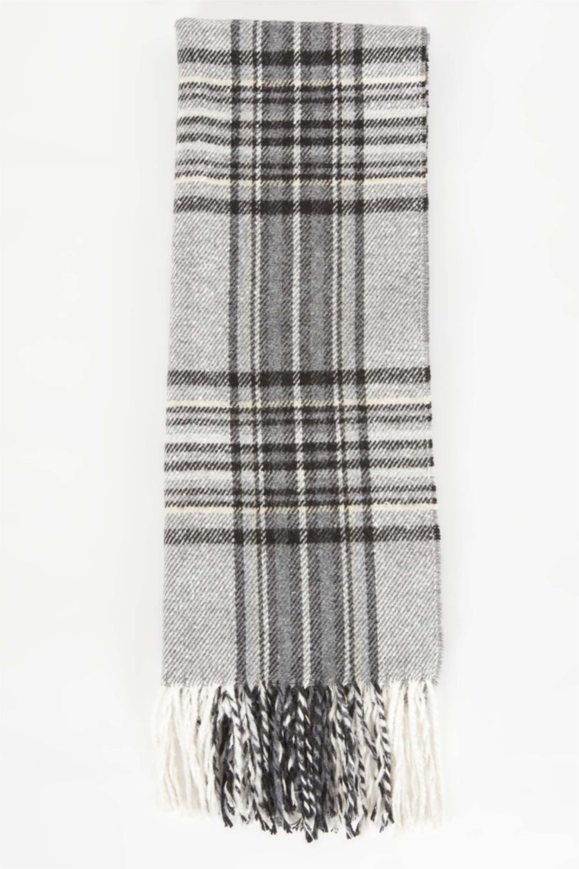 رجال رمادي وشاح مزين بشراشيب