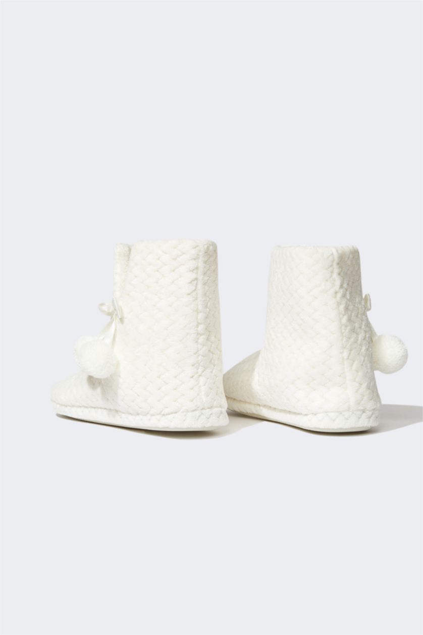 نساء بيج فاتح شبشب منزلي نسائي بكعب مسطح بدون أربطة شتوي Fall In Love من