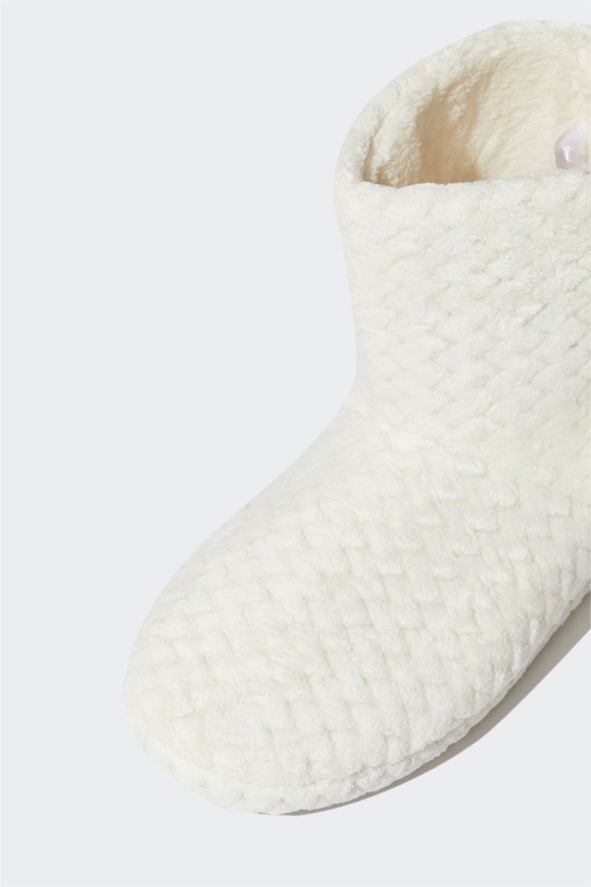 نساء بيج فاتح شبشب منزلي نسائي بكعب مسطح بدون أربطة شتوي Fall In Love من