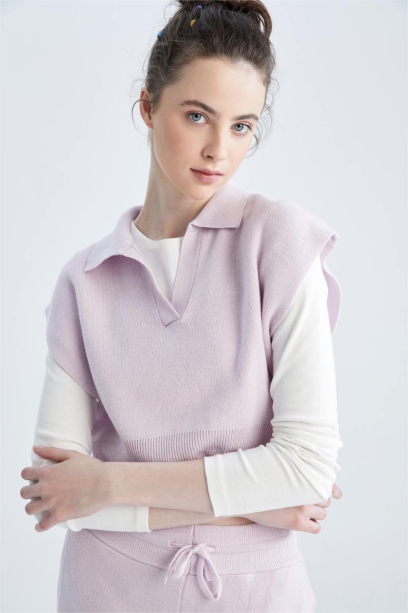 WOMAN Light Lilac Regular Fit Polo Collar Vest
