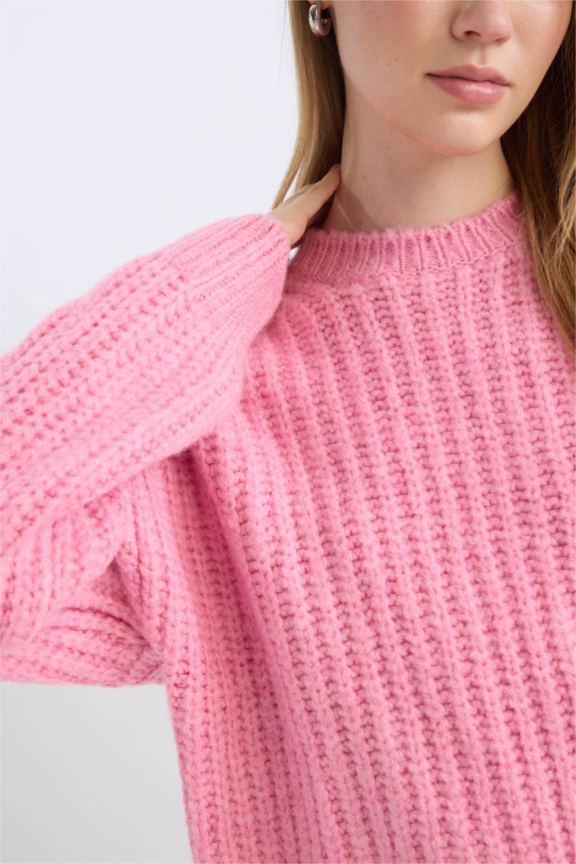 Women Pink Oversize Fit Knitwear Pullover
