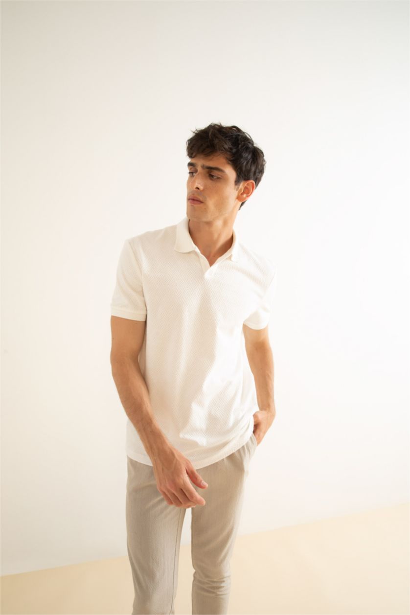 رجالي اوف وايت تي شيرت بولو نص كم بيزك مودرن فيت