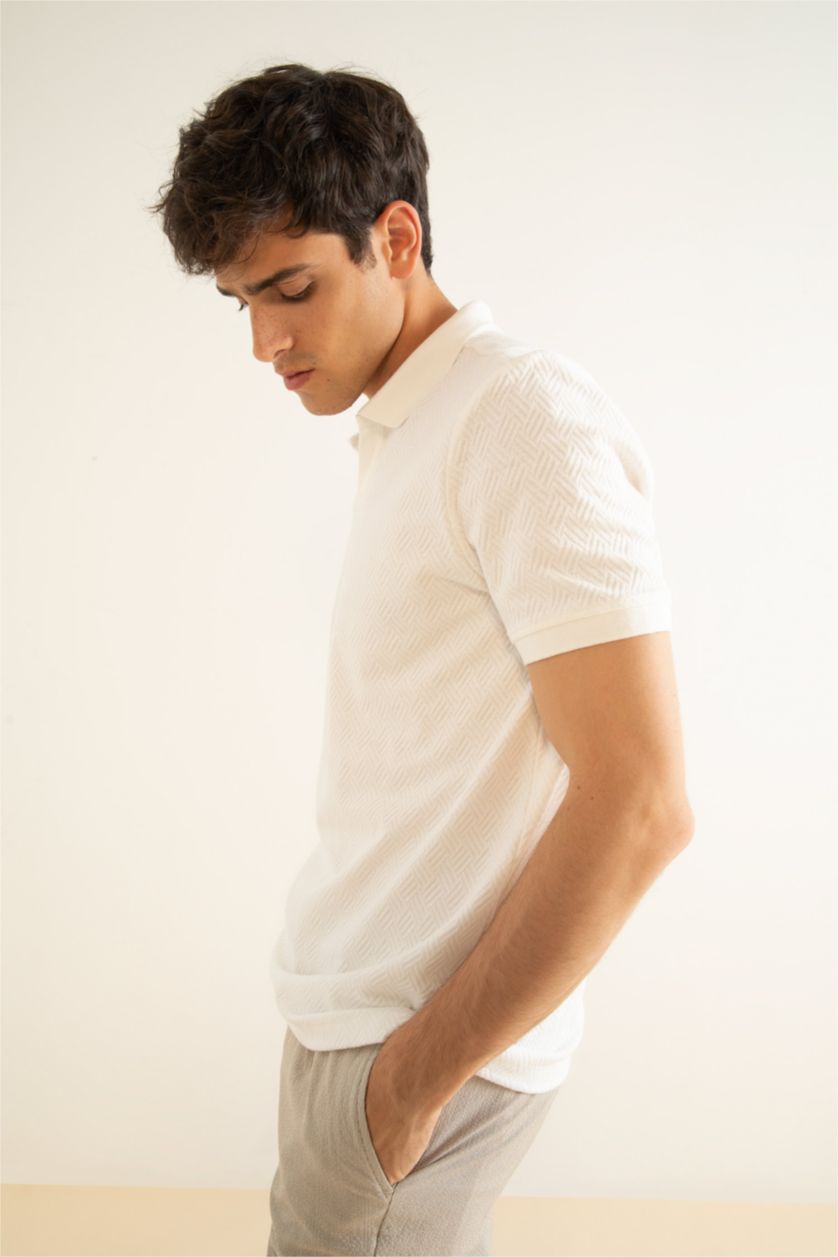 رجالي اوف وايت تي شيرت بولو نص كم بيزك مودرن فيت