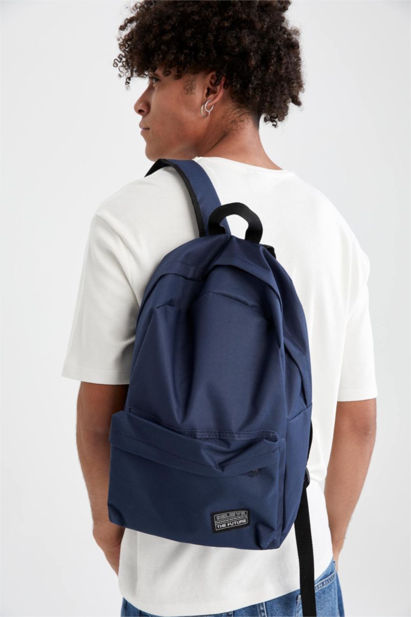 Erkek Lacivert Sırt Çantası