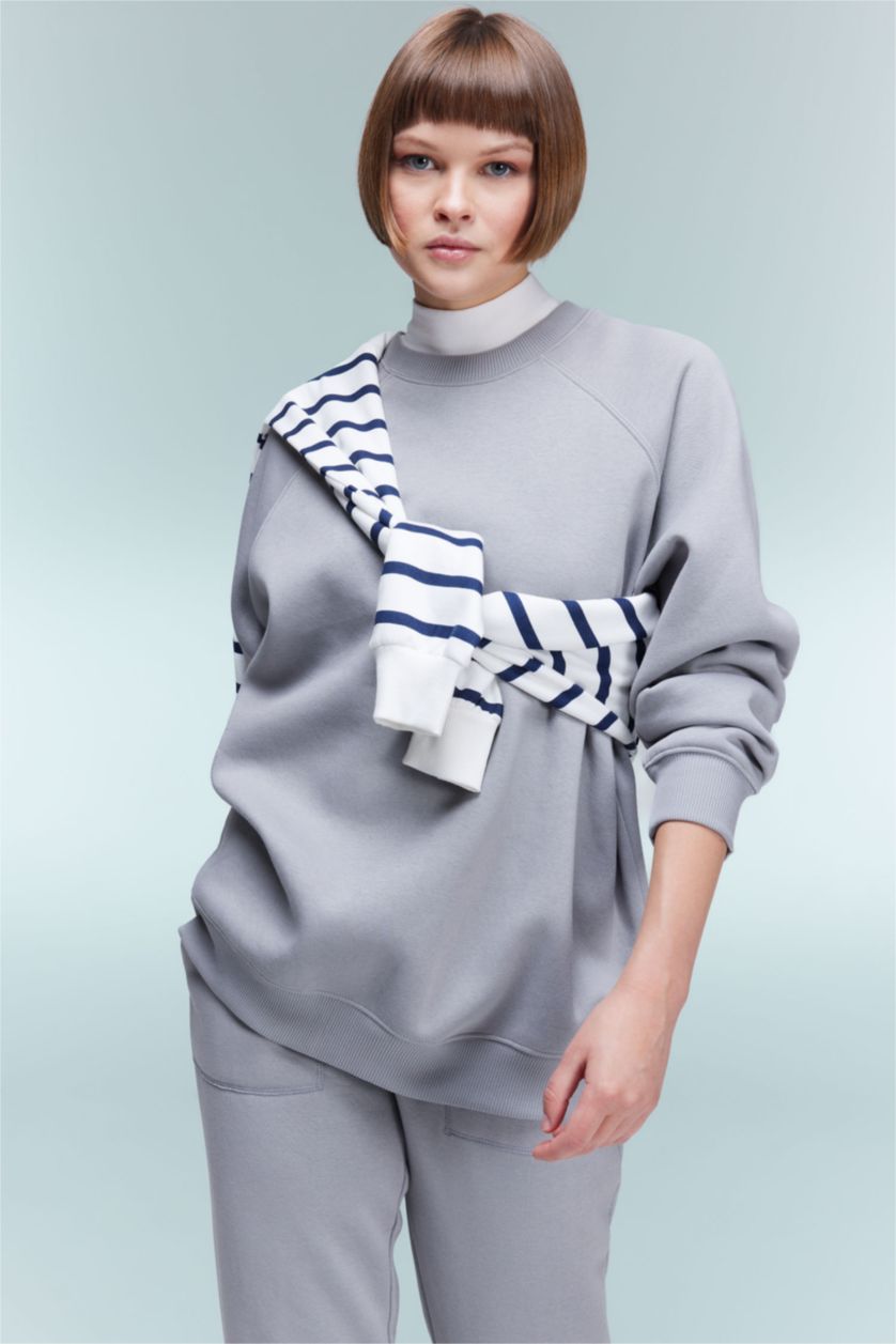 Жіночий Світло сірий Світшот оверсайз з круглим вирізом Базовий з товстої тканини для жінок