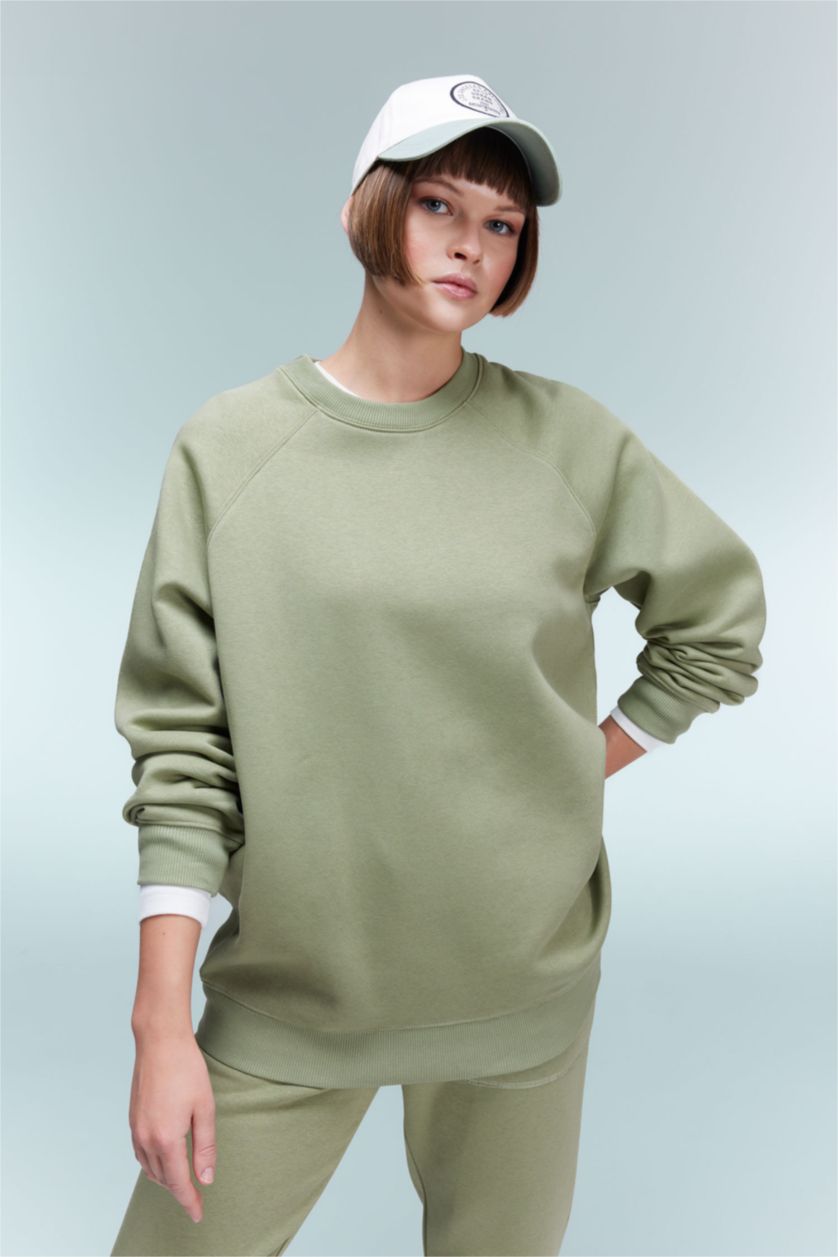 FEMME Kaki Sweat-shirt Oversize basique en tissu épais à Col Rond