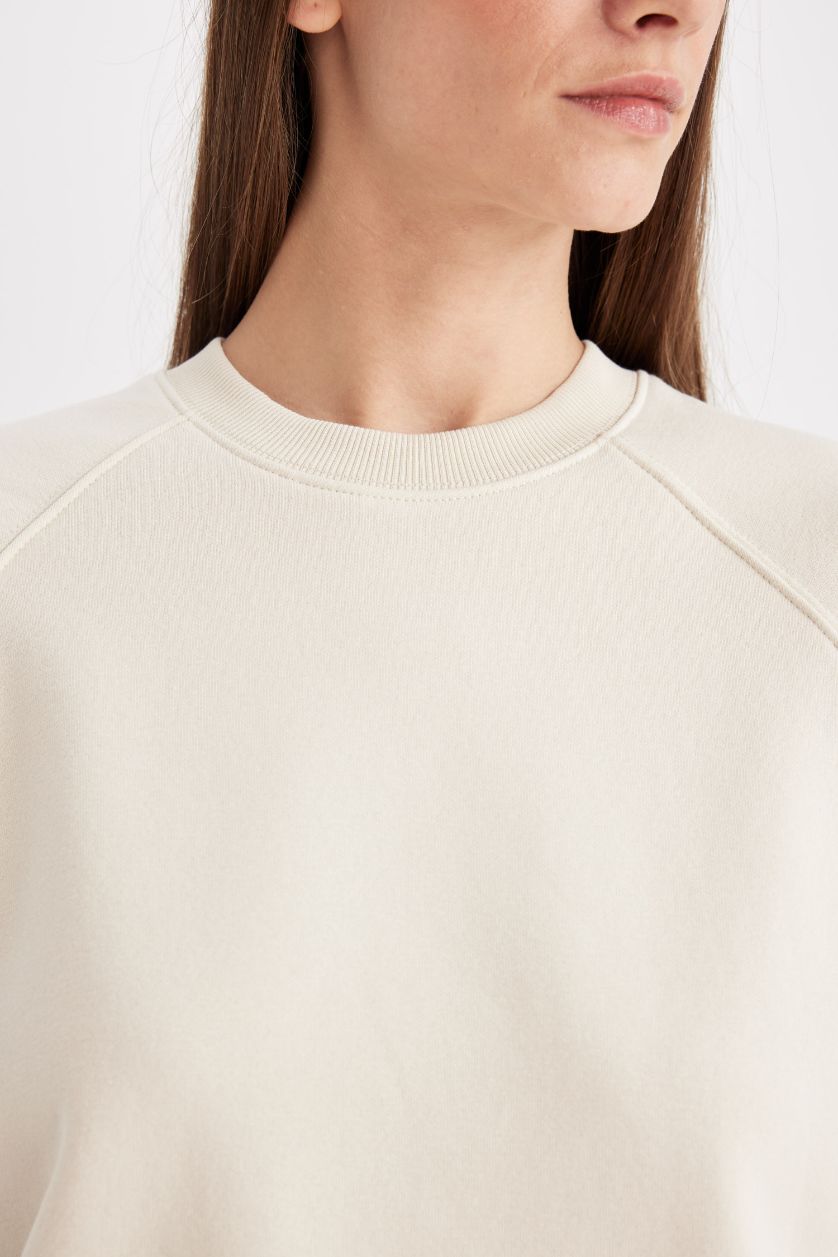 Kadın Kum Oversize Geniş Kalıp Bisiklet Yaka Kalın Basic Düz Sweatshirt