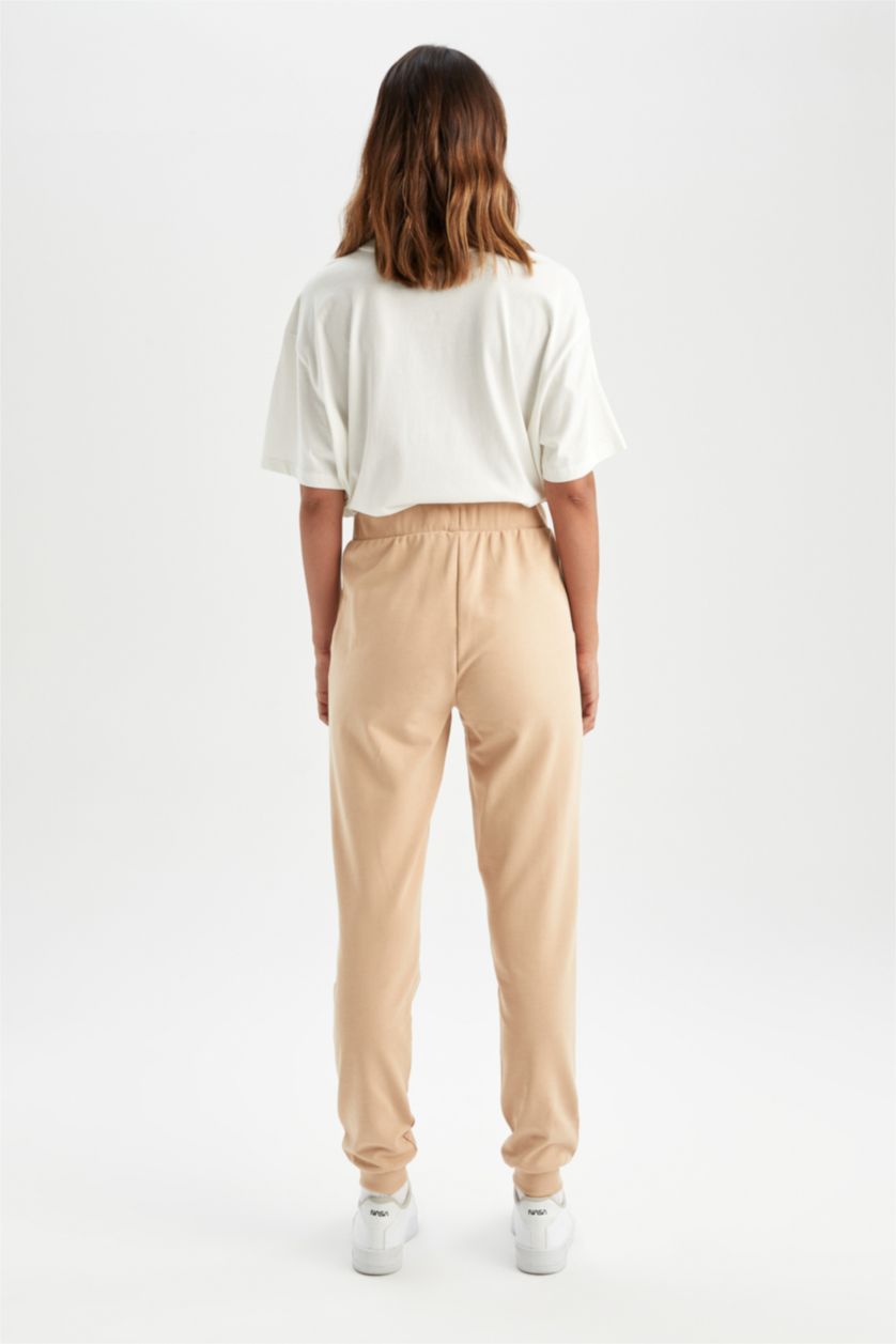 نساء بيج Regular Fit Thin Sweatshirt Fabric Trousers