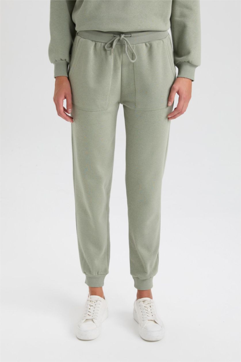 Kadın Açık Haki Regular Fit Jogger Kışlık Eşofman Altı Basic Düz Beli Lastikli Bağcıklı Cepli