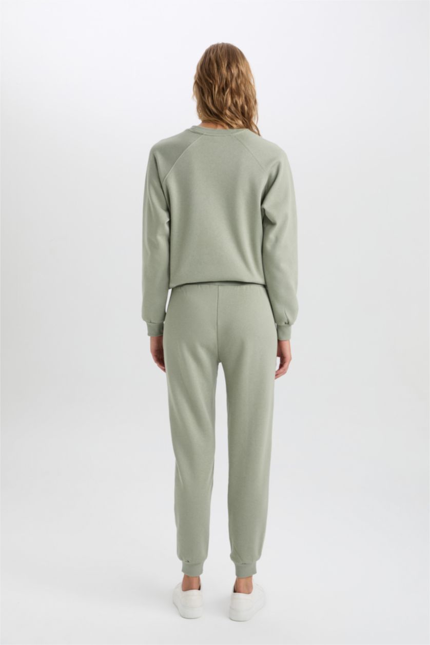 Kadın Açık Haki Regular Fit Jogger Kışlık Eşofman Altı Basic Düz Beli Lastikli Bağcıklı Cepli