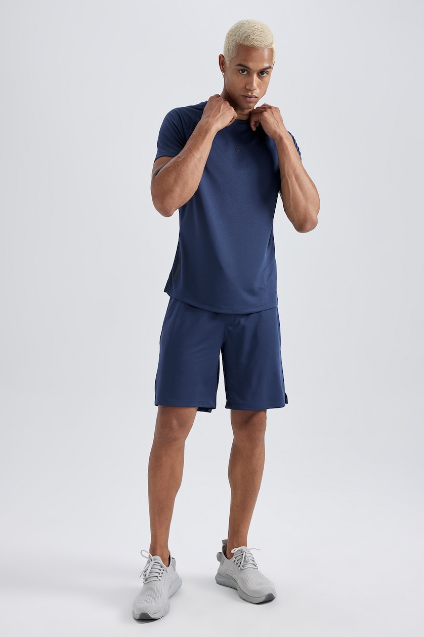 Men NAVY Slim Fit Short Sleeve T-Shirt