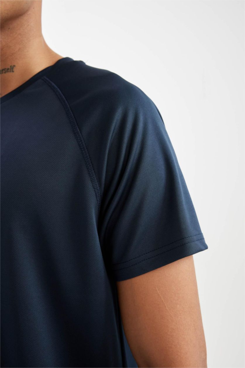 Erkek Lacivert Slim Fit Dar Kesim Bisiklet Yaka Baskılı Sporcu Kısa Kollu Tişört