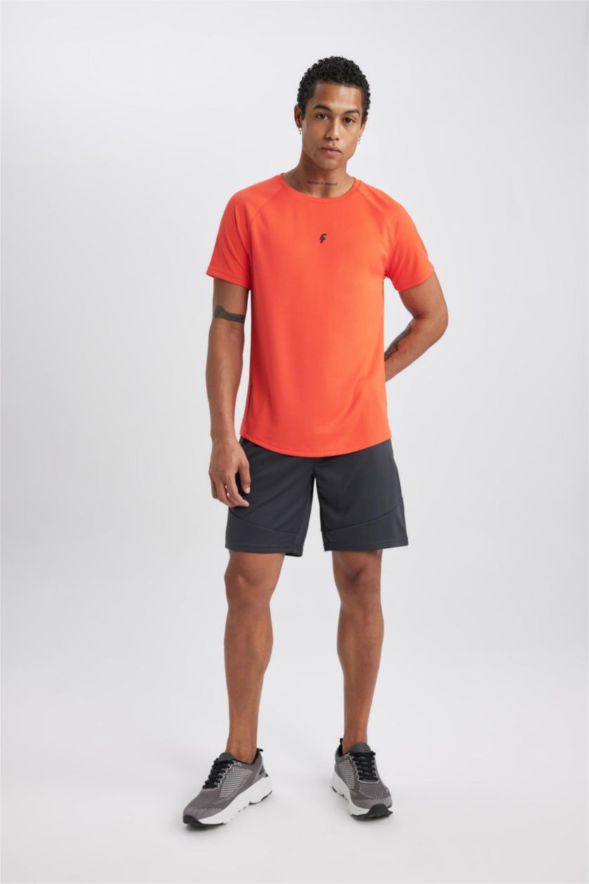 Erkek Turuncu Slim Fit Dar Kesim Bisiklet Yaka Baskılı Sporcu Kısa Kollu Tişört