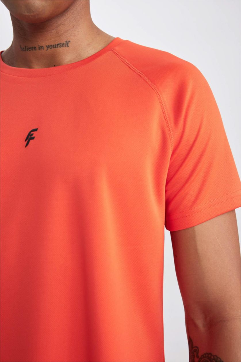 Erkek Turuncu Slim Fit Dar Kesim Bisiklet Yaka Baskılı Sporcu Kısa Kollu Tişört