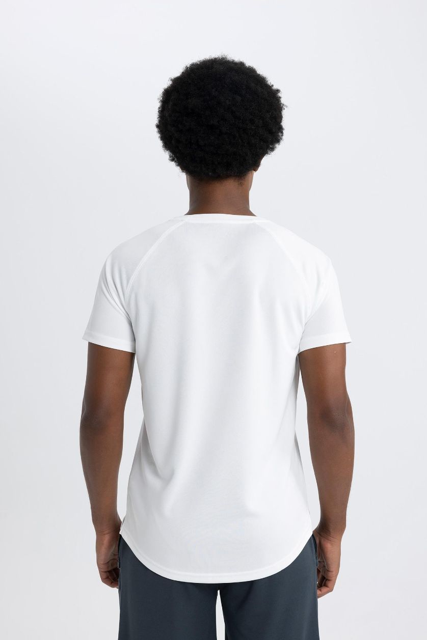 Erkek Beyaz Slim Fit Dar Kesim Bisiklet Yaka Baskılı Sporcu Kısa Kollu Tişört