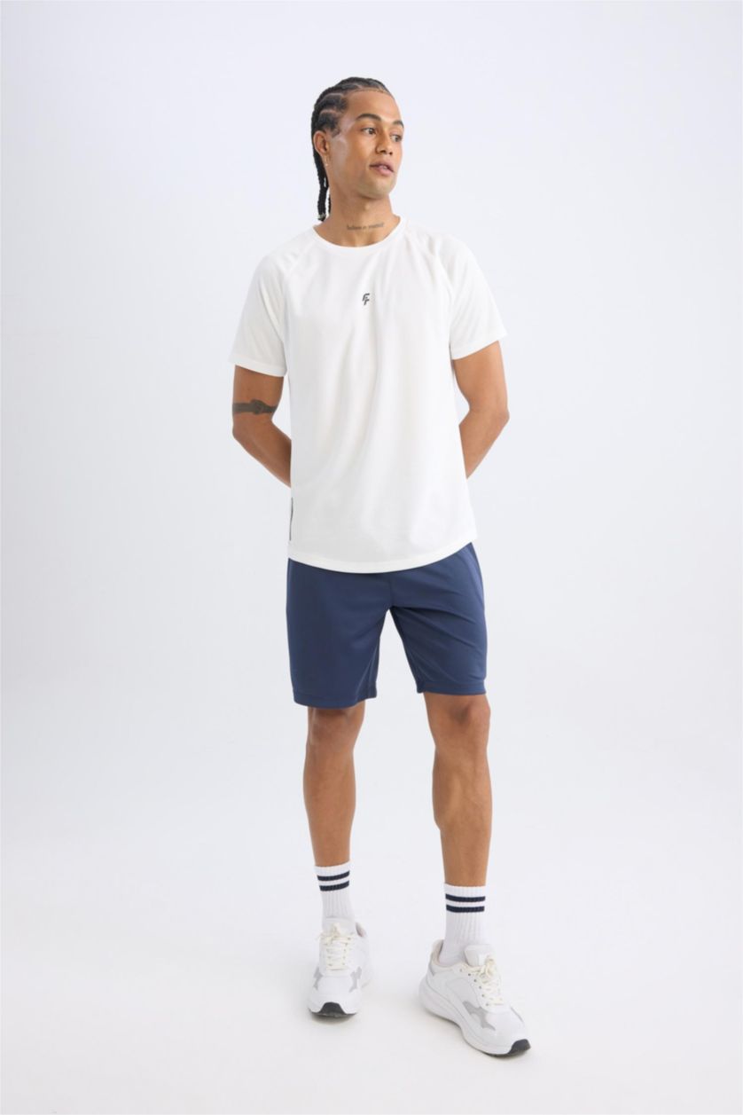 رجال أبيض تي شيرت رياضي نص ردن سليم فيت من DeFactoFit