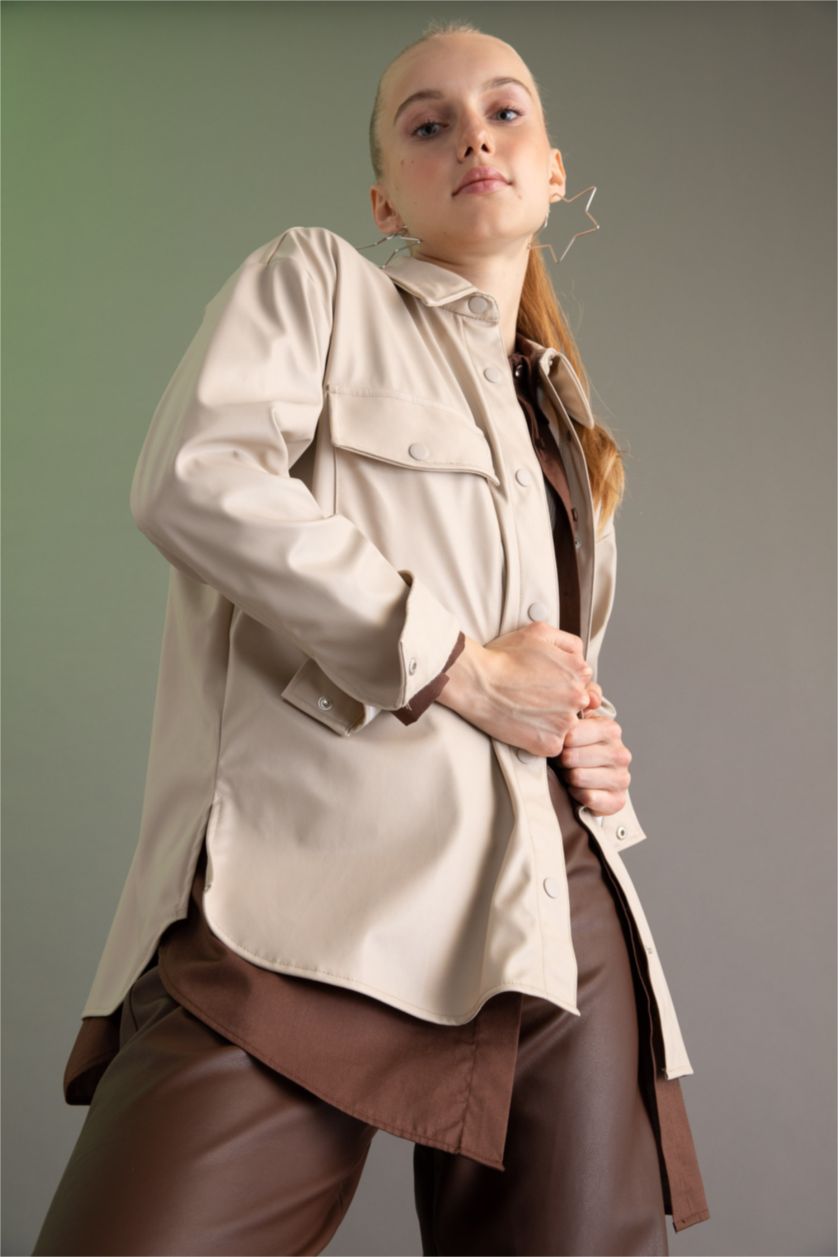 FEMME Beige Clair Chemises à manches longues PU Col De Chemise Poche Double Rabat