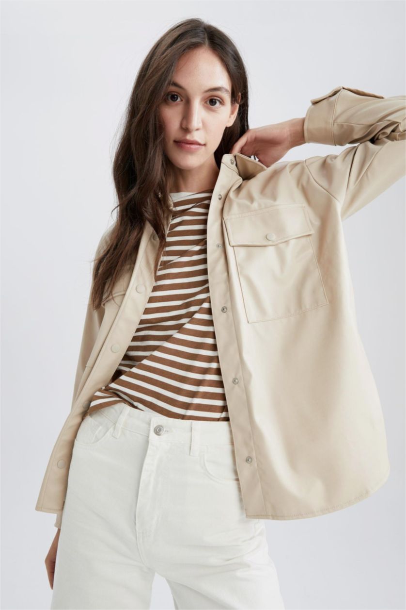 FEMME Beige Clair Chemises à manches longues PU Col De Chemise Poche Double Rabat