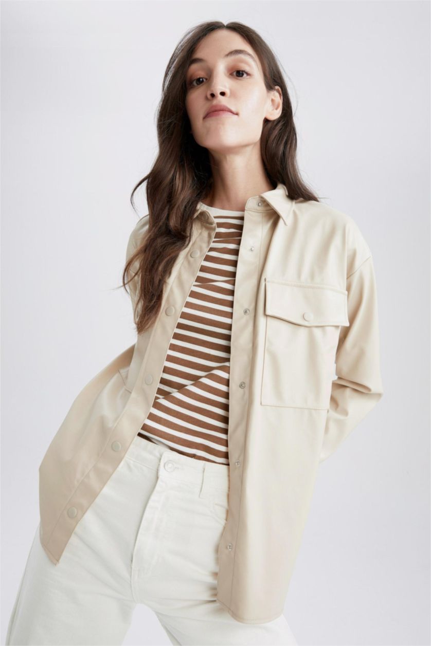 FEMME Beige Clair Chemises à manches longues PU Col De Chemise Poche Double Rabat