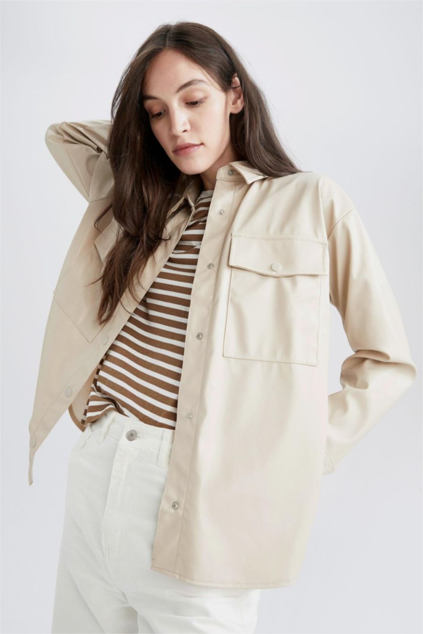 FEMME Beige Clair Chemises à manches longues PU Col De Chemise Poche Double Rabat