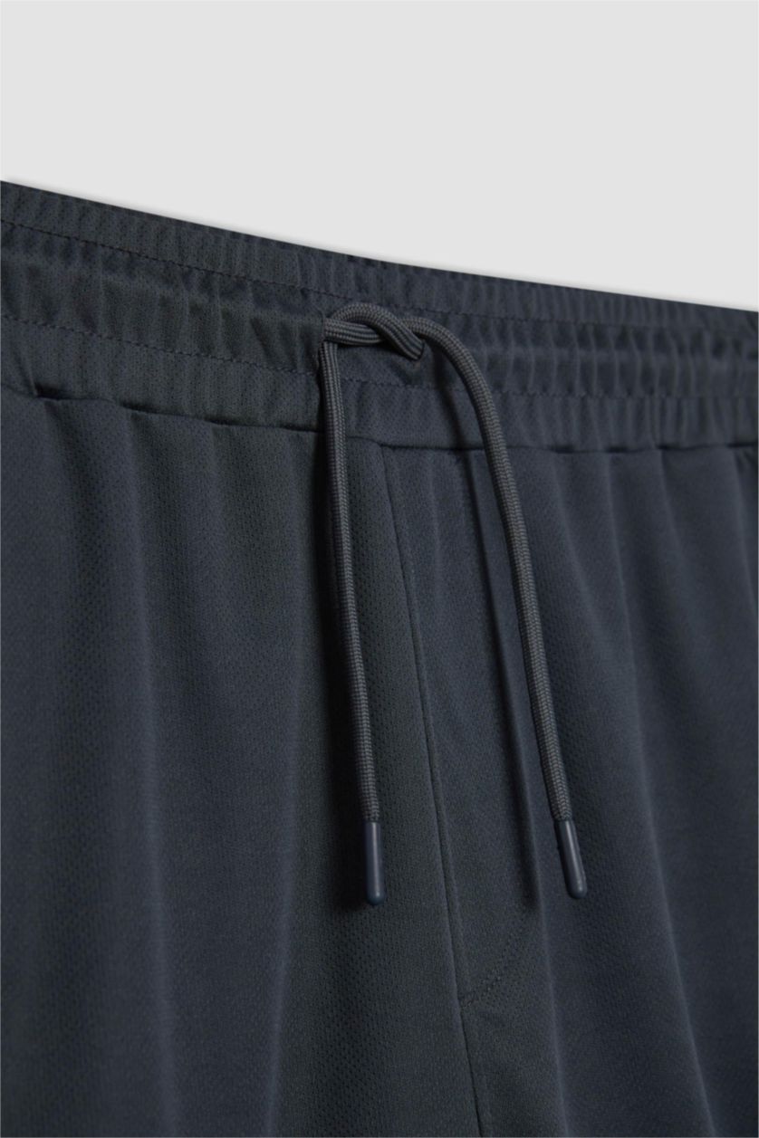 رجالي أنثرا شورت رياضي بريميوم سليم فيت من DeFactoFit