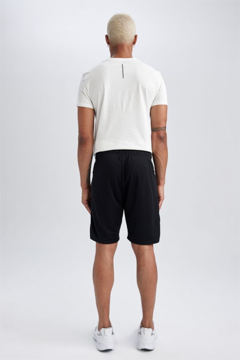 HOMME Noir Short Coupe slim raccourcie