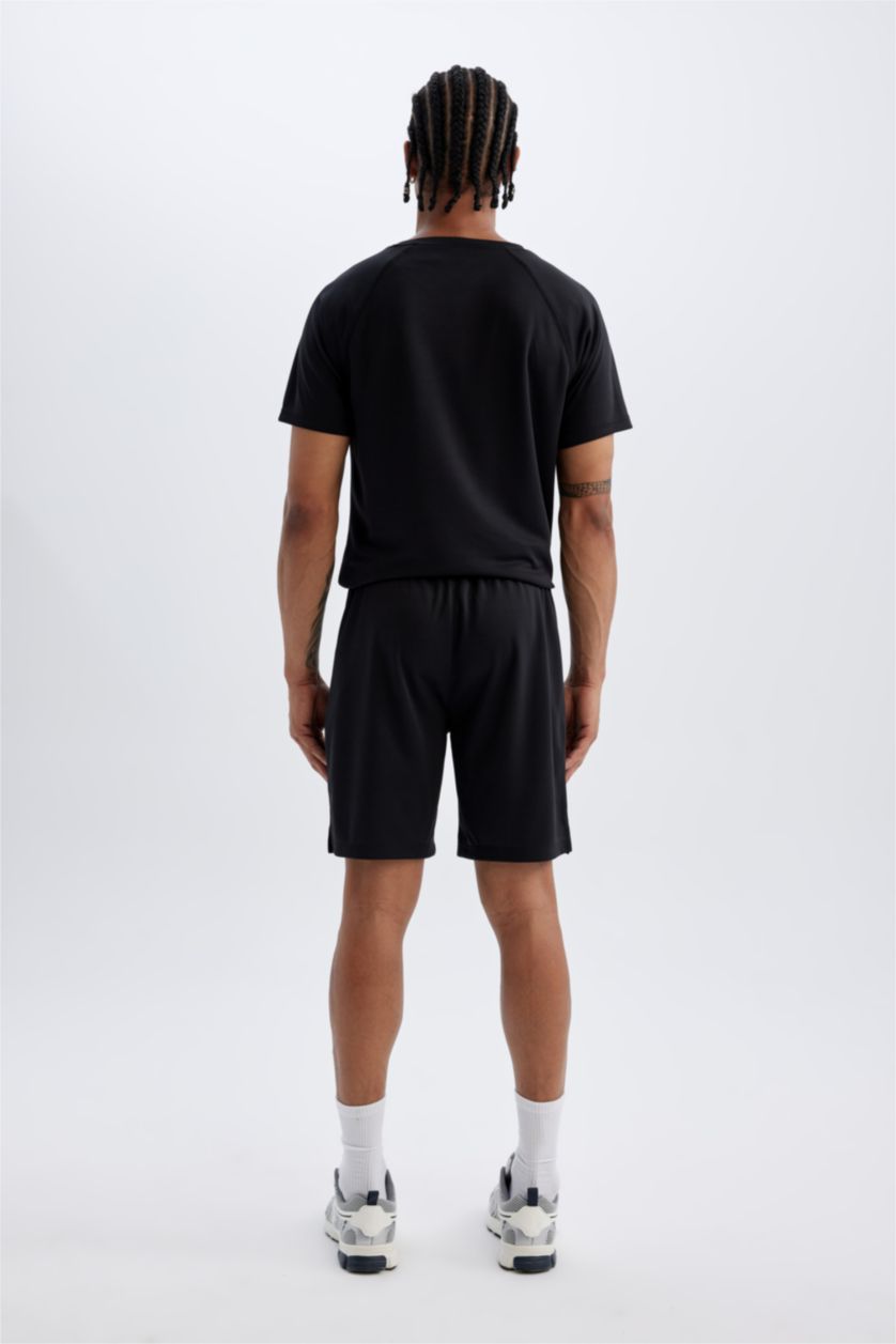 Erkek Siyah Slim Fit Dar Kesim Sporcu Standart Paça Şort