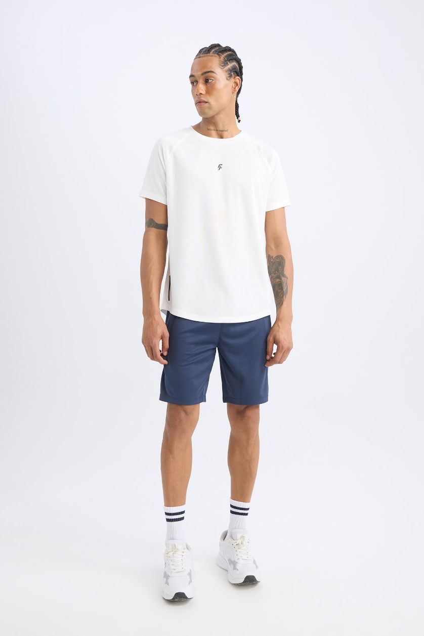 Erkek Lacivert Hızlı Kuruyan Slim Fit Dar Kesim Sporcu Standart Paça Şort