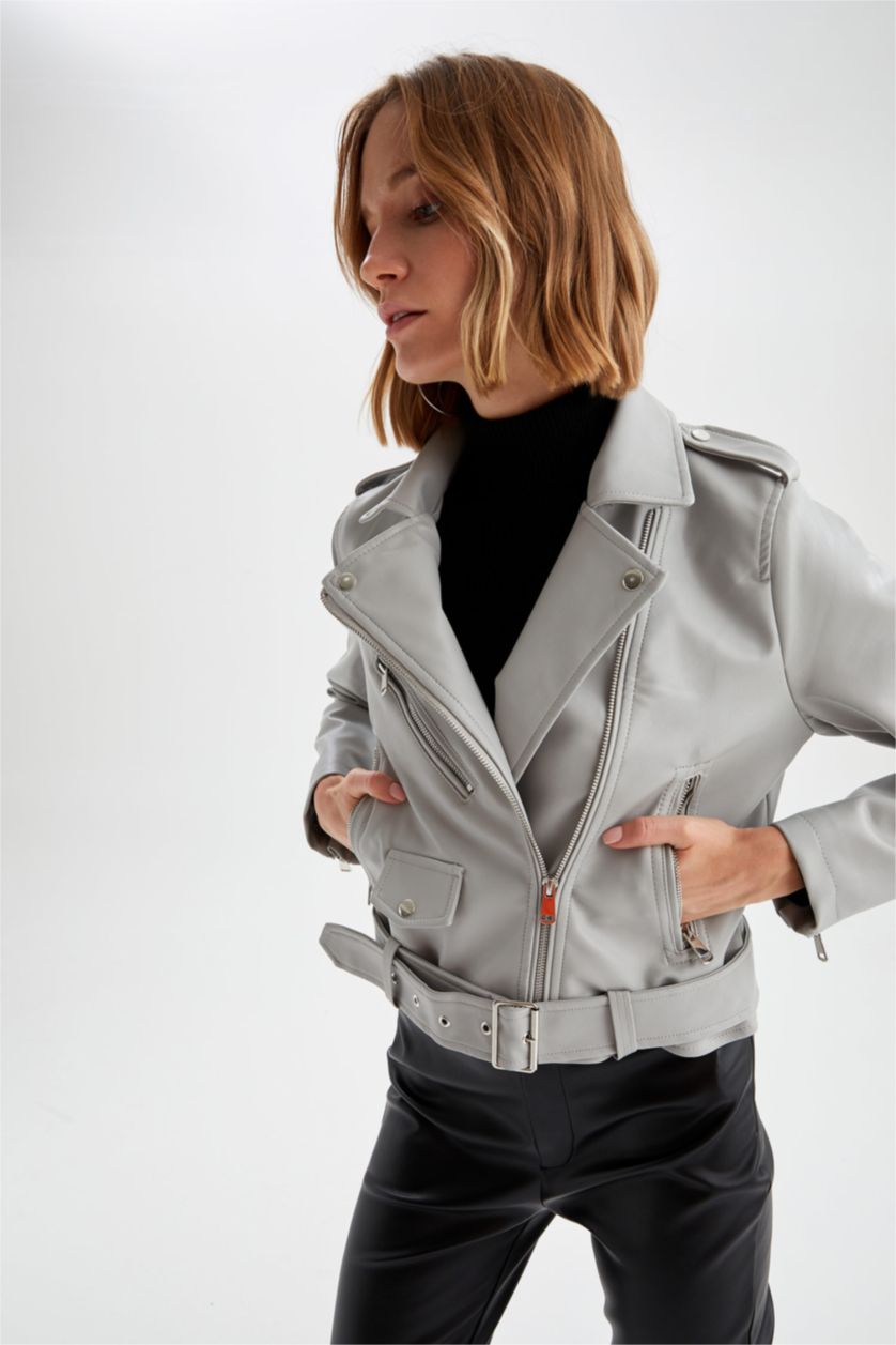 نساء رمادي جاكيت راكب الدراجة النارية جلد صناعي قصة عادية ومقاوم للحزام ومقاوم للماء