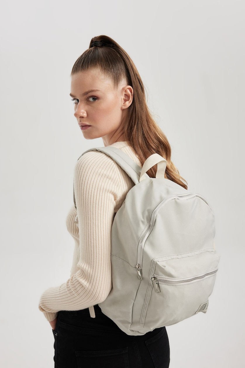 Kadın Gri Sırt Çantası