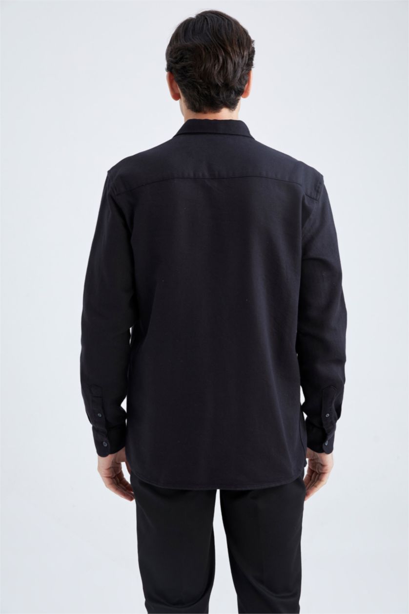 Man Black Regular Fit Polo Collar Long Sleeve Shirt