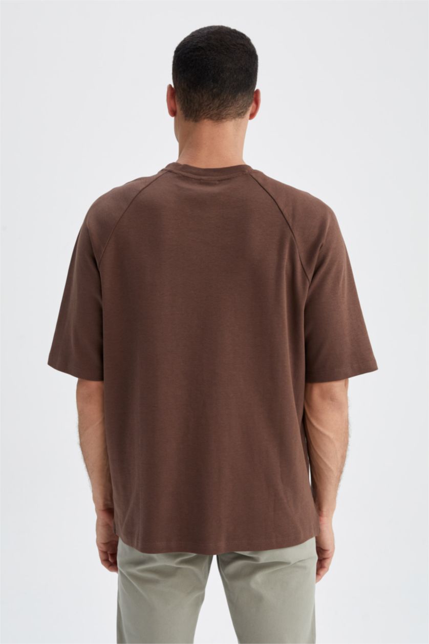 رجال بني تي شيرت بيزك اوفر سايز برقبة دائرية