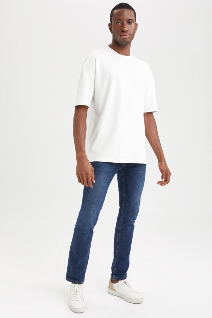 Erkek Kırık Beyaz Oversıze Kısa Kollu Tişört