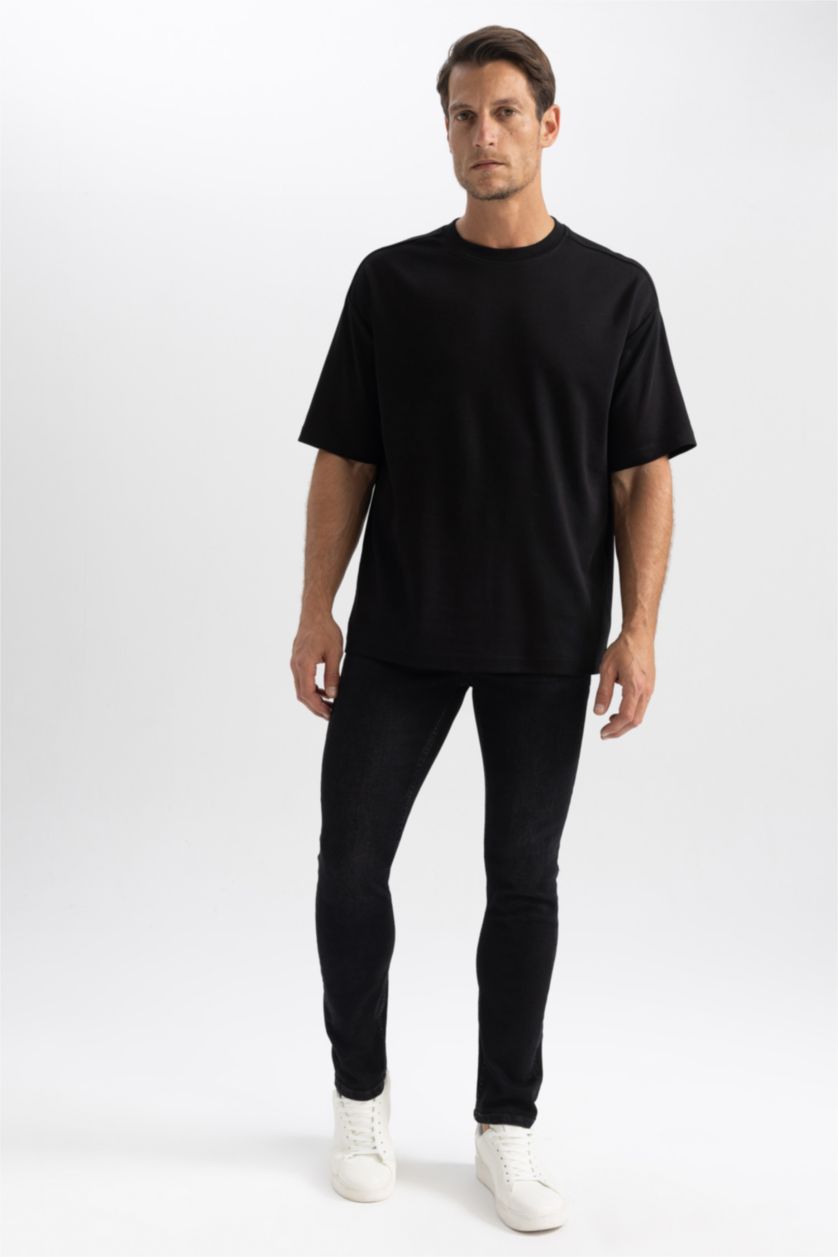 MAN Black Oversize Fit Short Sleeve T-Shirt
