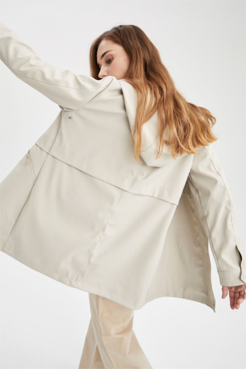 Kadın Kum Yağmurluk