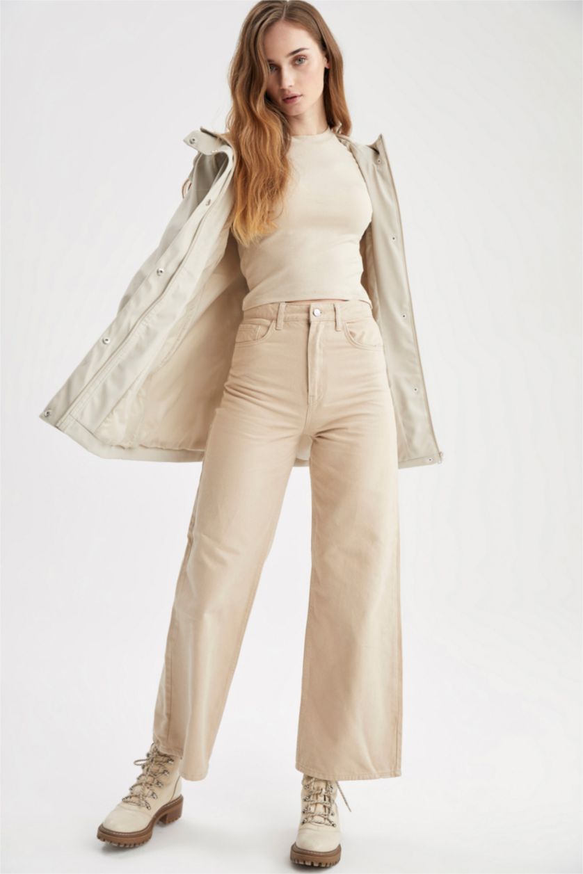 Kadın Kum Yağmurluk