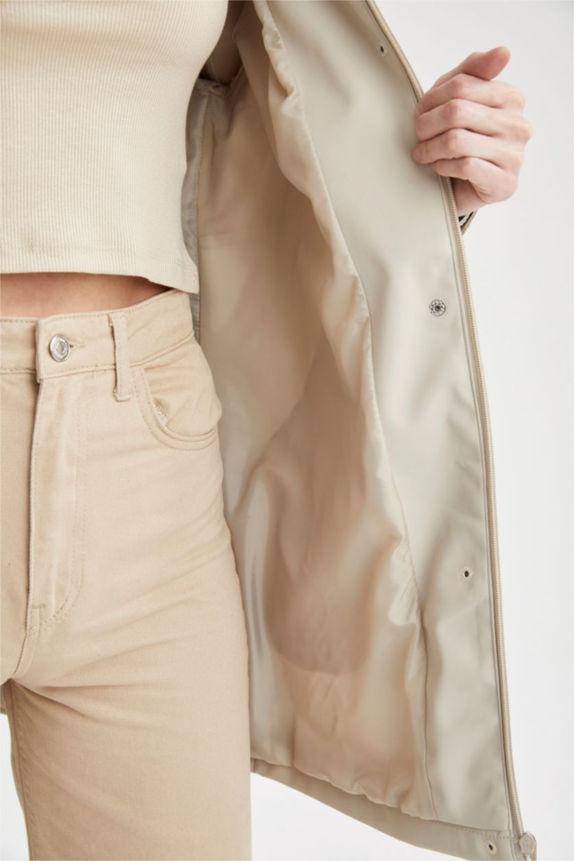 Kadın Kum Yağmurluk