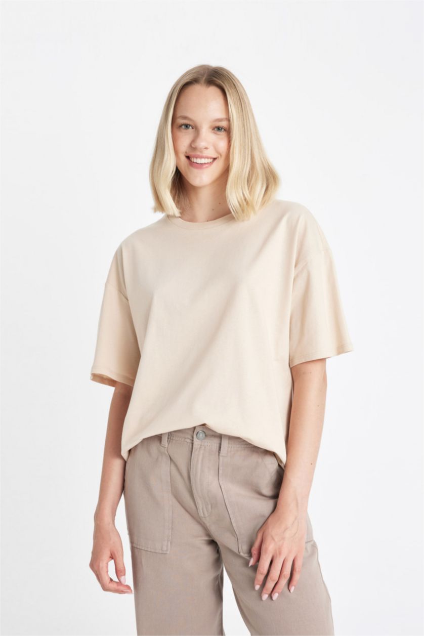 Women Light Beige Oversize Fit Short Sleeve T-Shirt